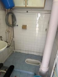 Tampines Street 81 (D18), Retail #639396811